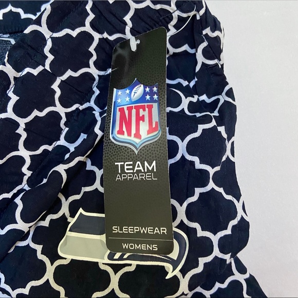 Seattle Seahawks Pajama Pants with Pockets - Picture 6 of 7